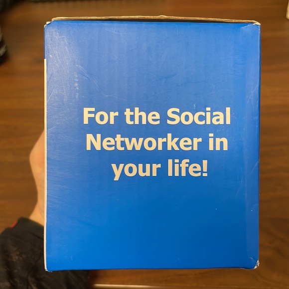 NWT Coffee Facebook “Like” Social Media Mug - Picture 4 of 5